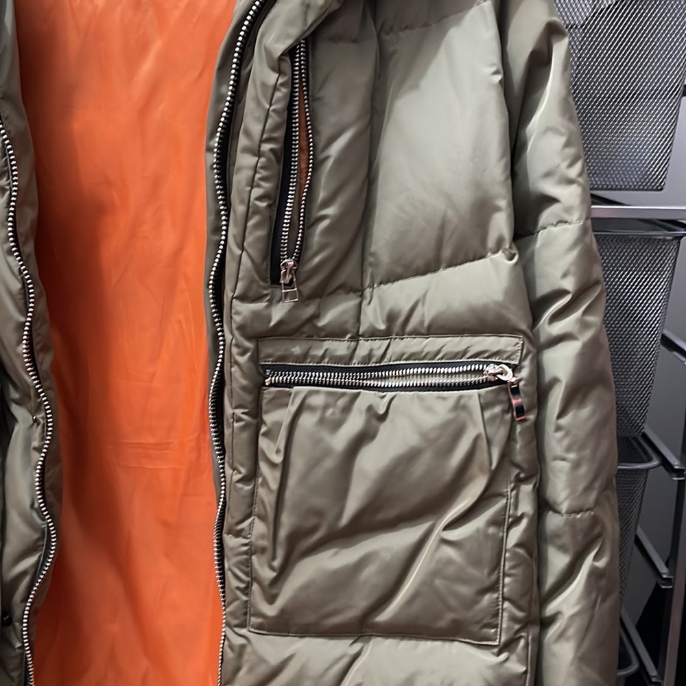 Winter coat - Picture 3 of 4